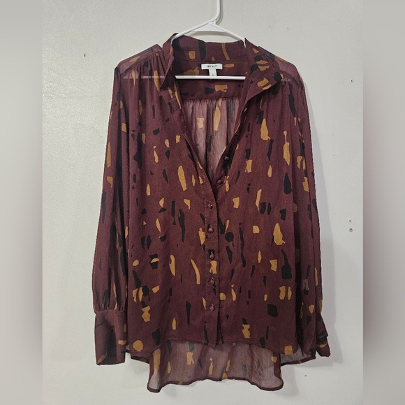 Nine West Womens Sheer Maroon Long Sleeve Button Up Blouse! - Picture 1 of 5